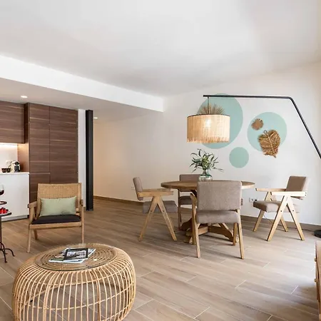 Living4malaga New Oasis Supreme 아파트 *